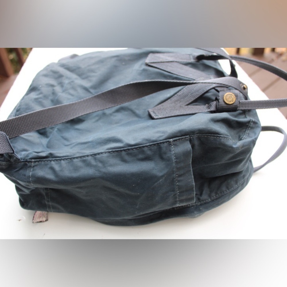 Fjallraven backpack - Picture 8 of 12
